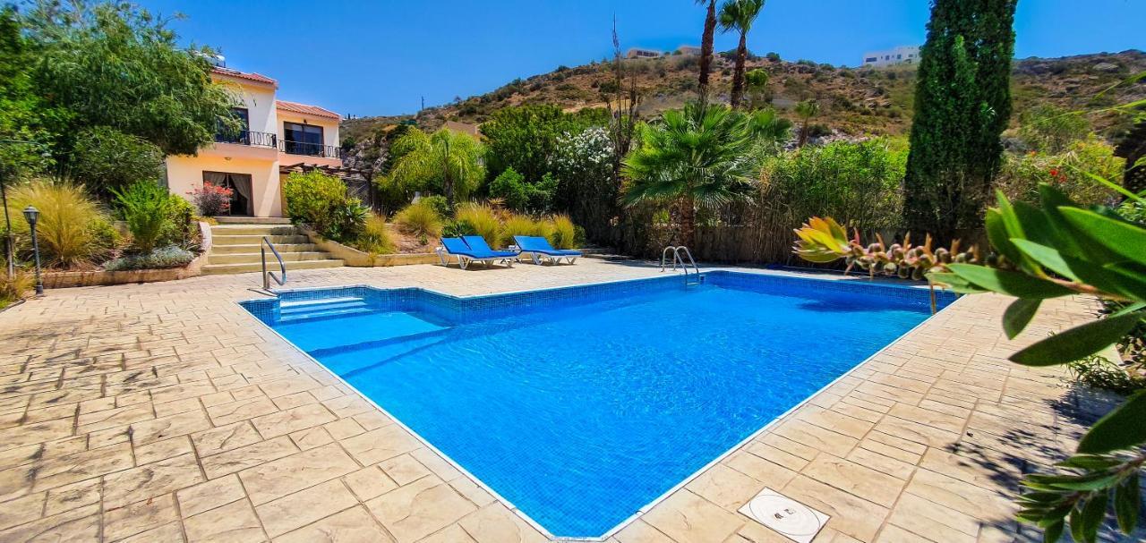 Holidays Villas Pissouri Exterior photo