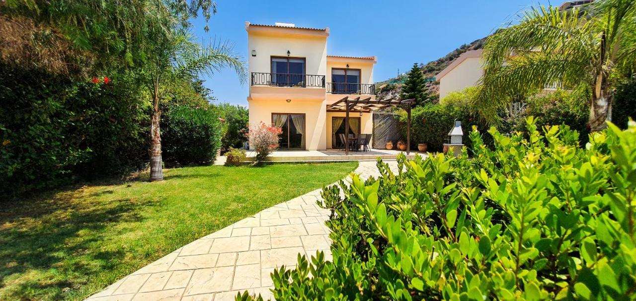 Holidays Villas Pissouri Exterior photo