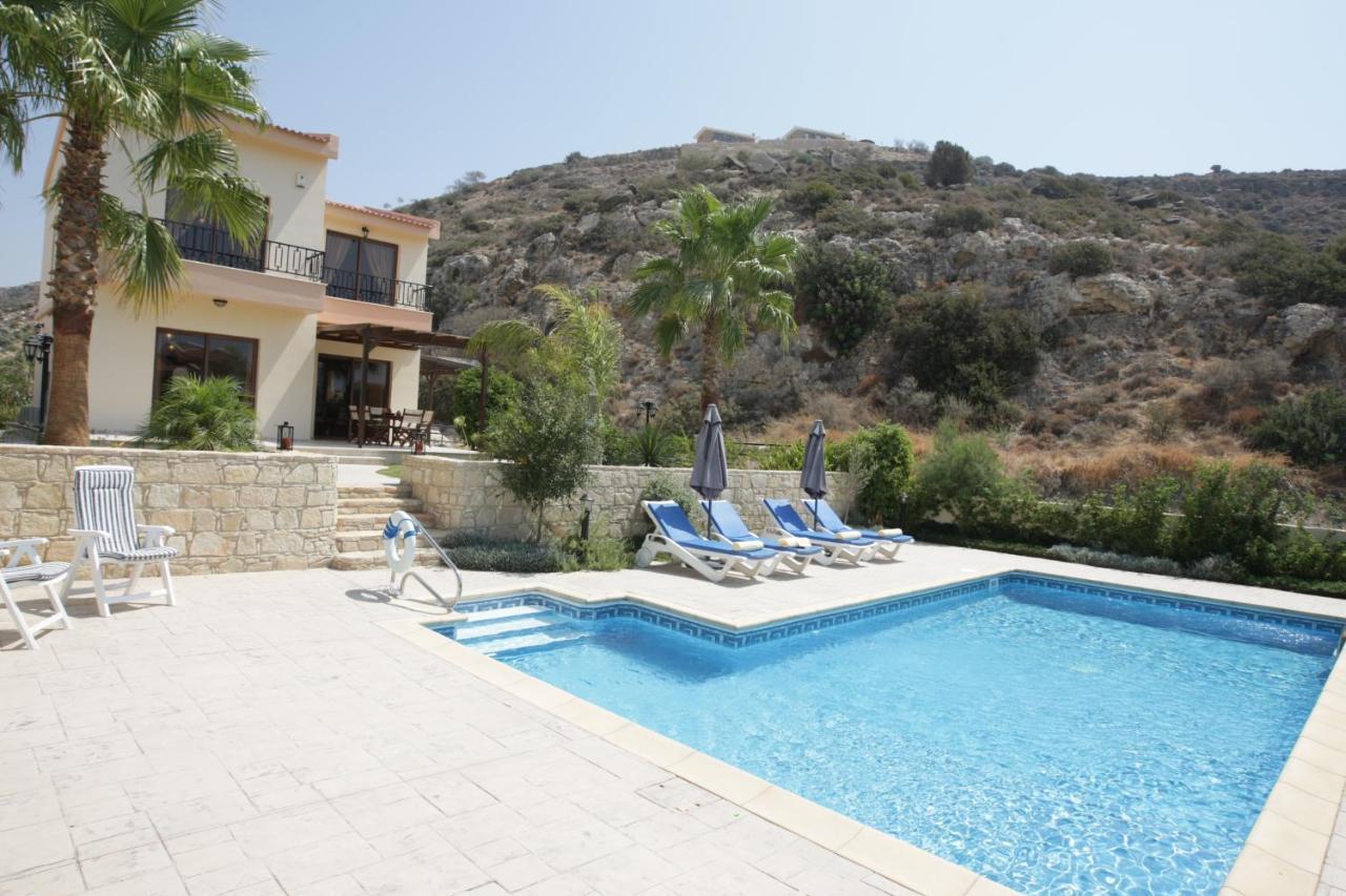 Holidays Villas Pissouri Exterior photo