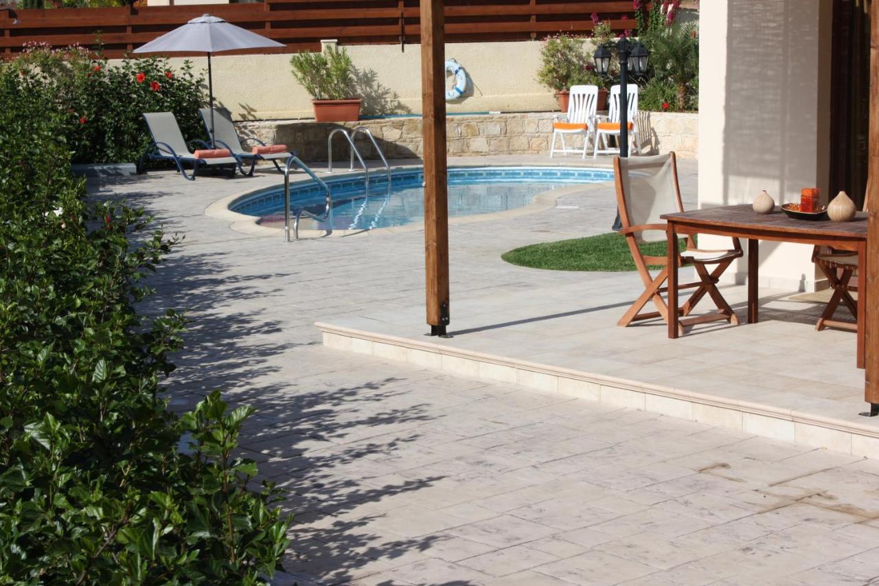 Holidays Villas Pissouri Exterior photo